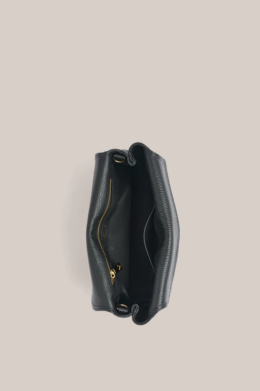 Sloane Black Leather Crossbody Clutch - Image 5